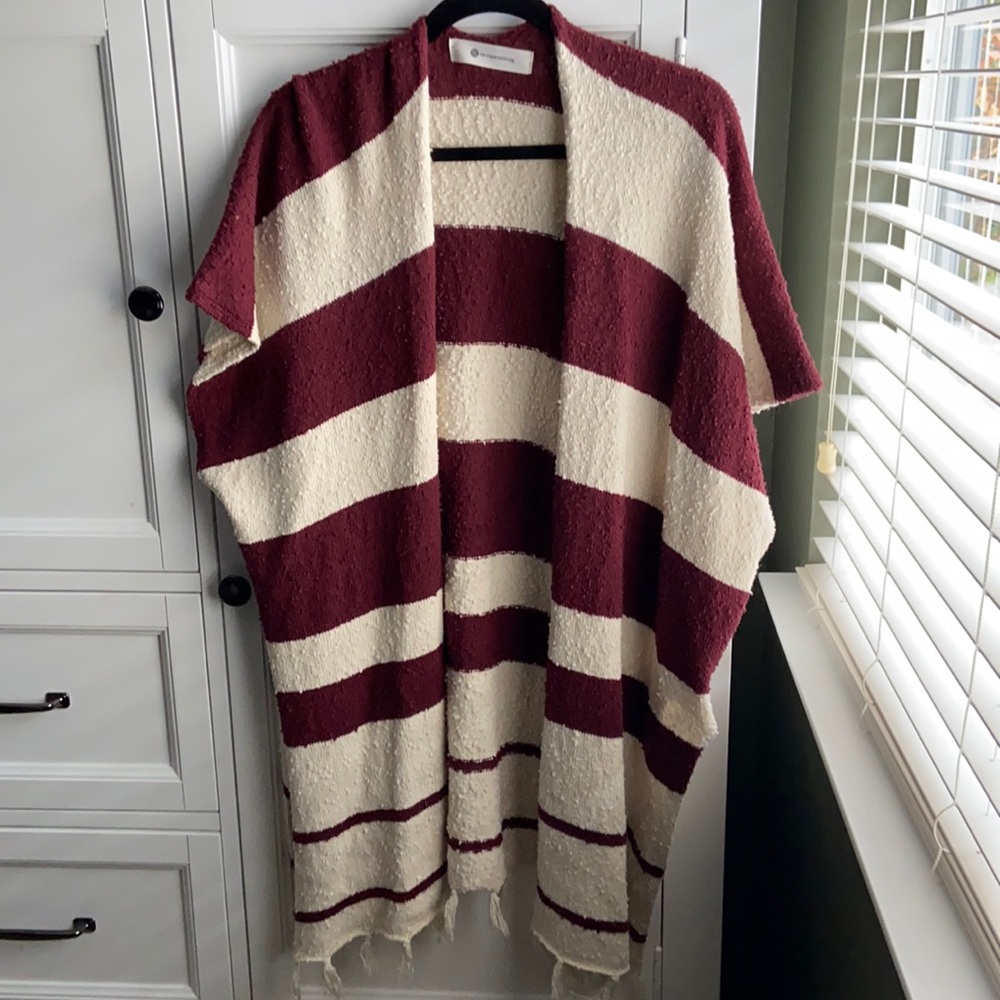 Impeccable Pig Maroon and Cream Sleeveless Cardigan